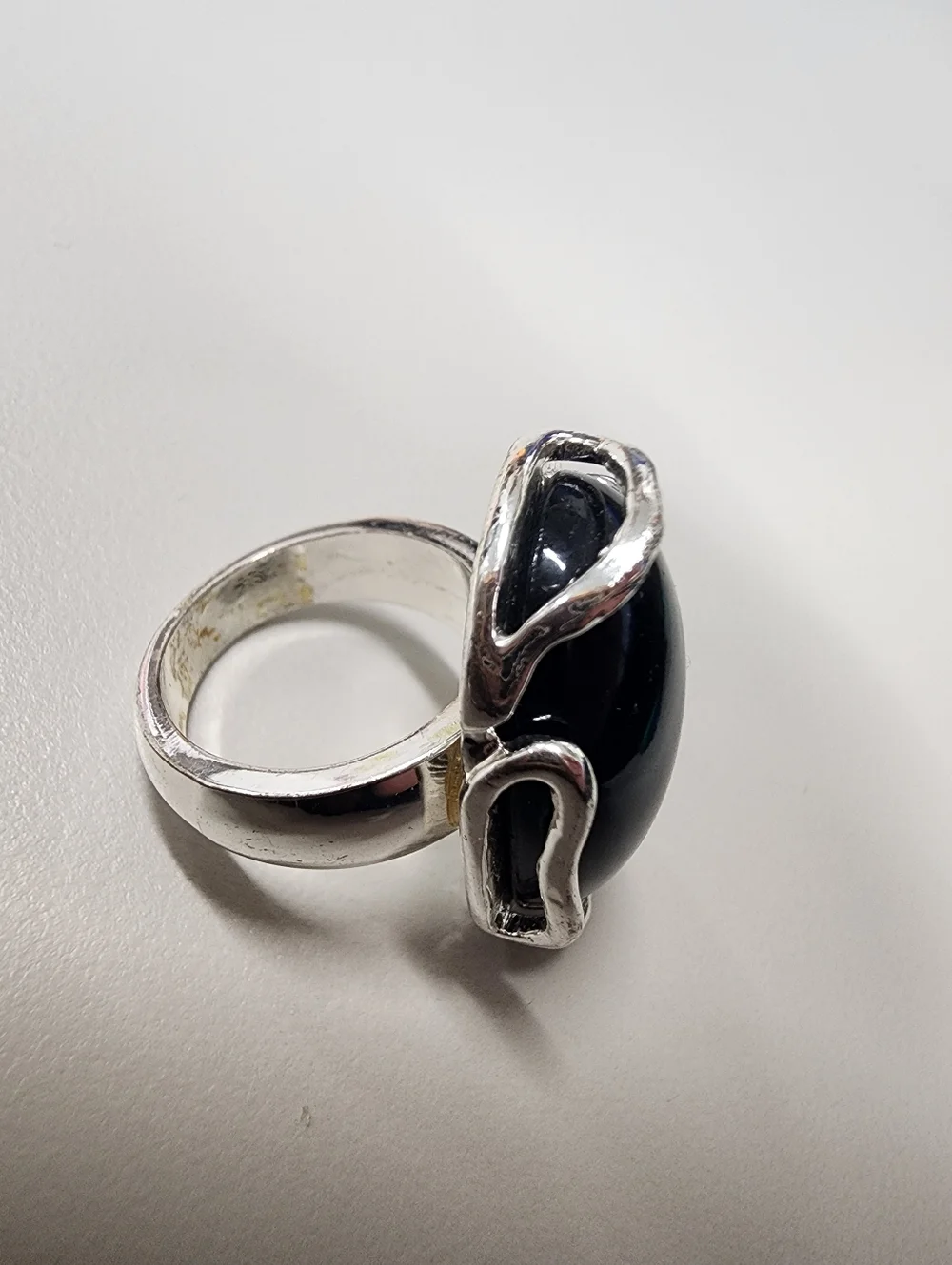 Large Oval Black Acrylic Resin Statement Ring Silver-Tone Wide Metal Band Sz 6.5